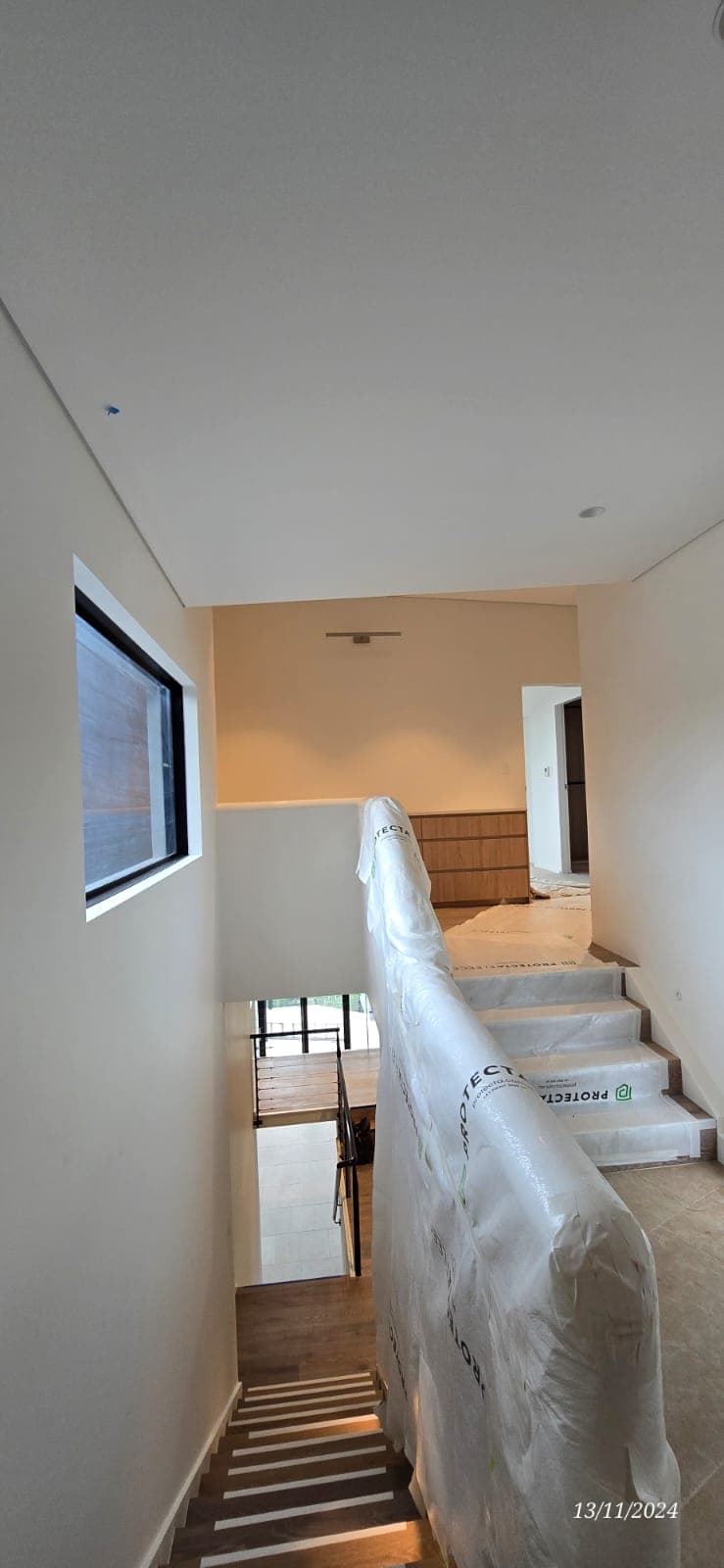 Project Full Interior Residential Image:11
